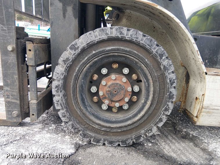 image for item NC9764 2015 Nissan PF50 forklift