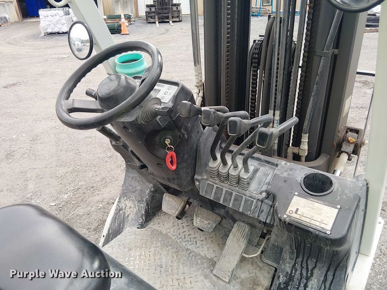 image for item NC9767 2016 UniCarriers PF50 forklift