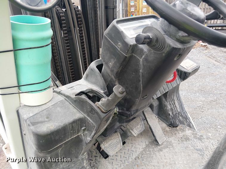 image for item NC9767 2016 UniCarriers PF50 forklift