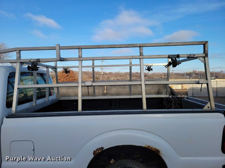 image for item NK9812 2015 Ford F350 pickup truck