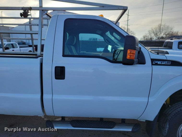 image for item NK9812 2015 Ford F350 pickup truck