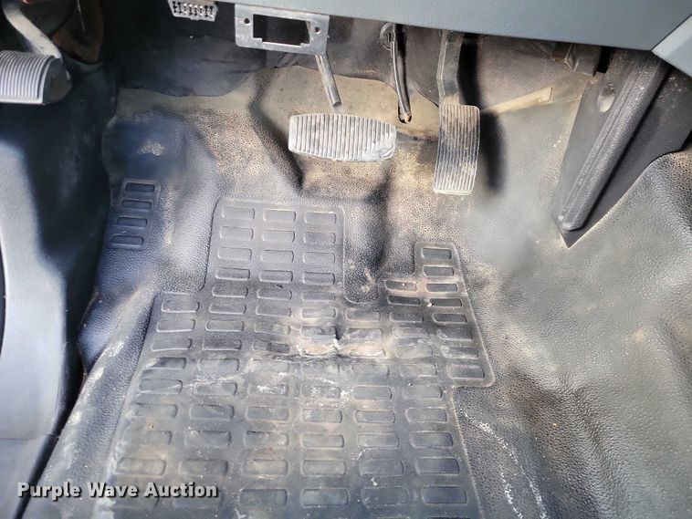 image for item NK9812 2015 Ford F350 pickup truck