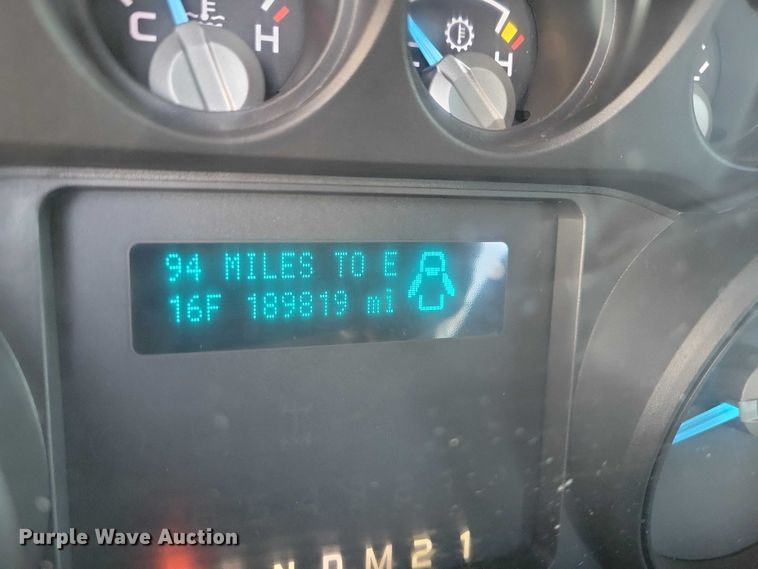 image for item NK9812 2015 Ford F350 pickup truck