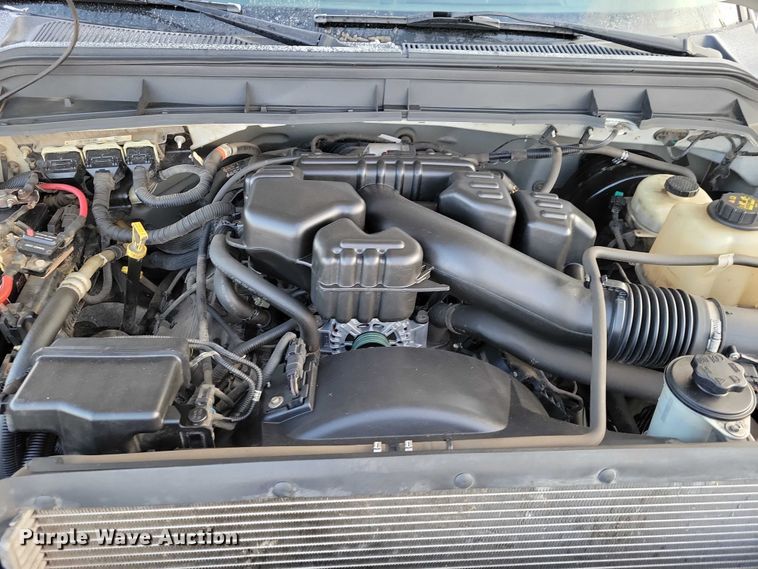 image for item NK9812 2015 Ford F350 pickup truck