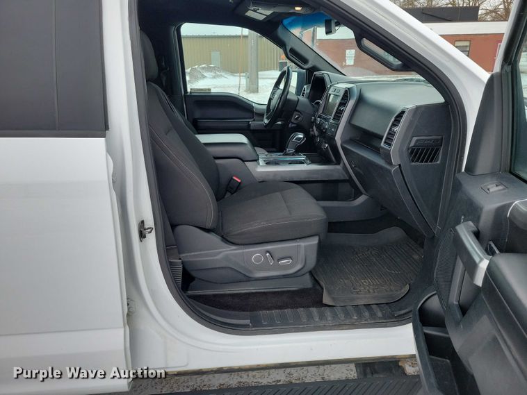 image for item NK9813 2017 Ford F150 Crew Cab pickup truck