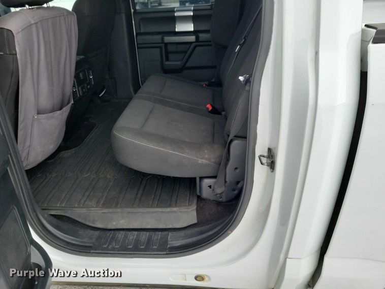 image for item NK9813 2017 Ford F150 Crew Cab pickup truck