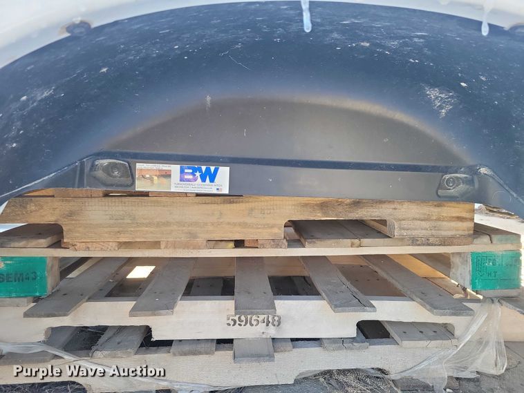 image for item NK9820 Pickup truck bed