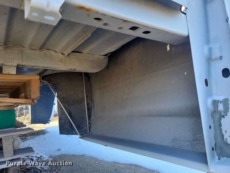 image for item NK9820 Pickup truck bed