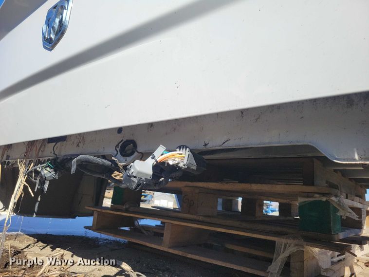 image for item NK9820 Pickup truck bed