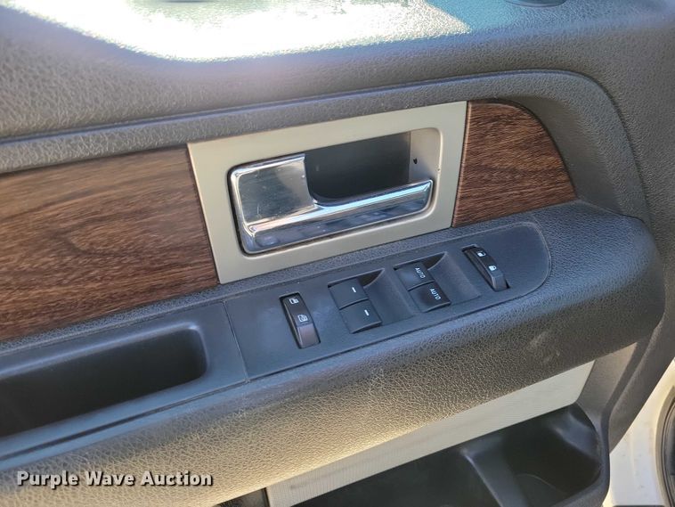 image for item NK9821 2013 Ford F150 Crew Cab pickup truck