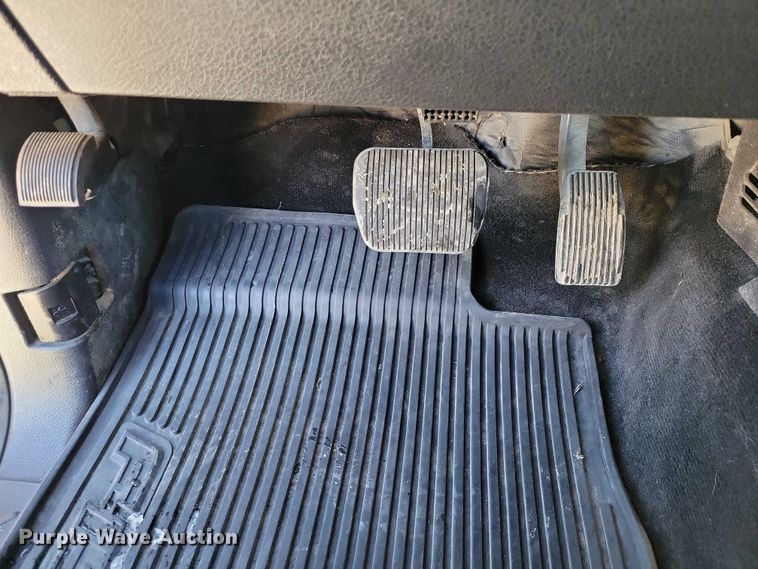 image for item NK9821 2013 Ford F150 Crew Cab pickup truck