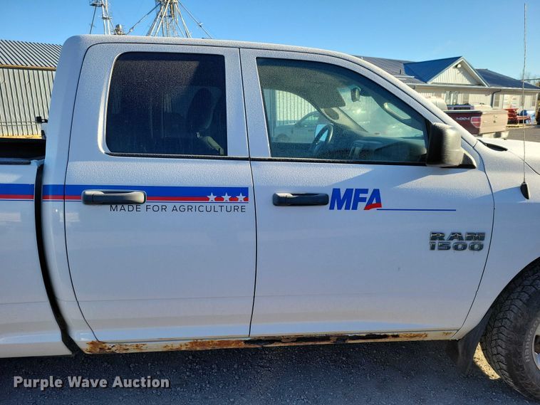 image for item NK9822 2015 Dodge Ram 1500 Ext. Cab pickup truck