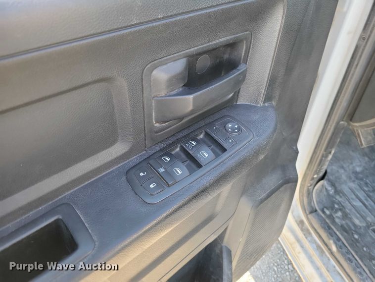 image for item NK9822 2015 Dodge Ram 1500 Ext. Cab pickup truck