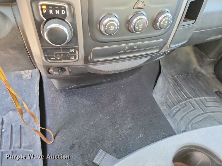 image for item NK9822 2015 Dodge Ram 1500 Ext. Cab pickup truck