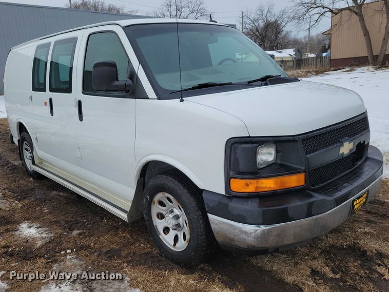 image for item NK9826 2014 Chevrolet  Express  delivery van
