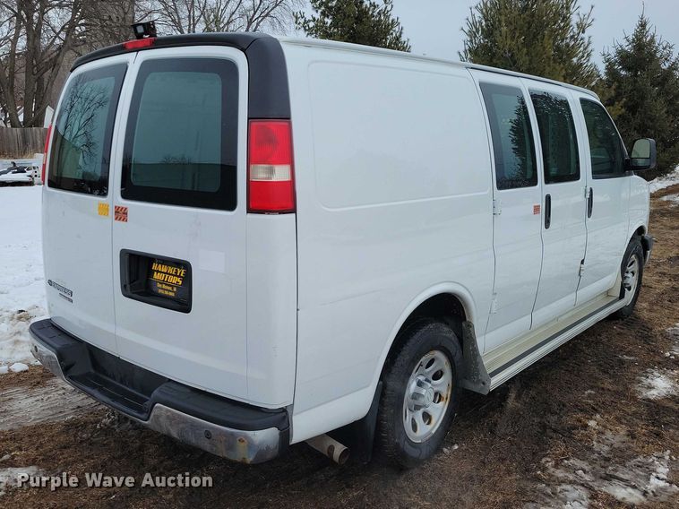 image for item NK9826 2014 Chevrolet  Express  delivery van