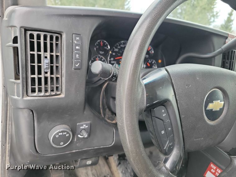 image for item NK9826 2014 Chevrolet  Express  delivery van