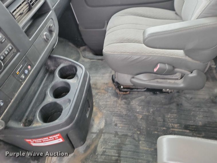 image for item NK9826 2014 Chevrolet  Express  delivery van