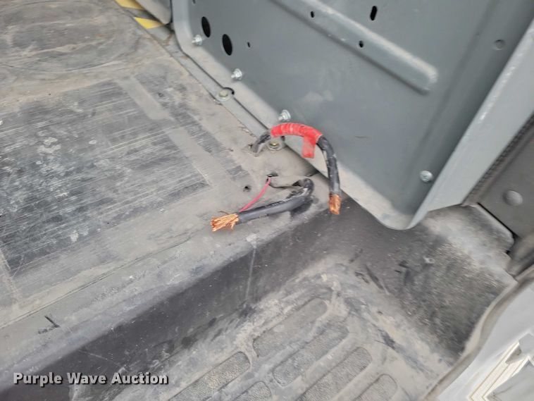 image for item NK9826 2014 Chevrolet  Express  delivery van