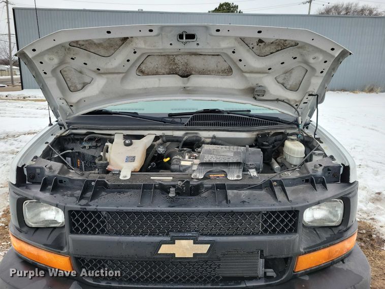 image for item NK9826 2014 Chevrolet  Express  delivery van