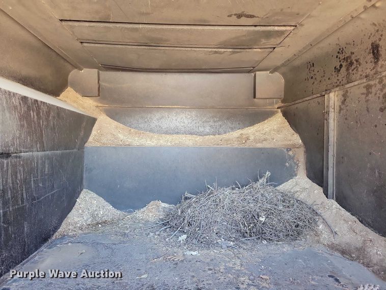 image for item NK9831 2007 Ford F750 forestry bucket truck