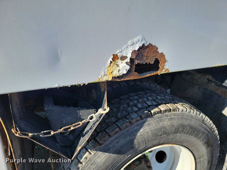 image for item NK9831 2007 Ford F750 forestry bucket truck