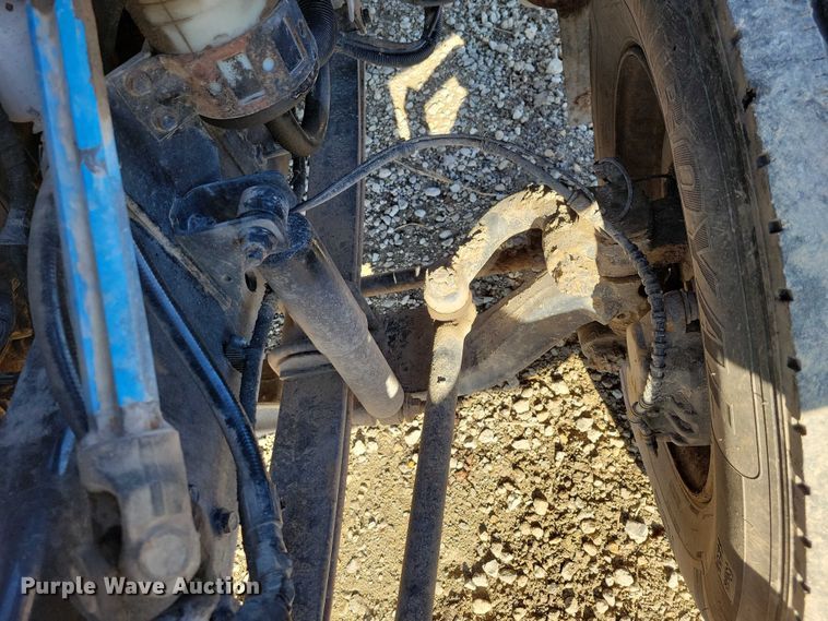 image for item NK9831 2007 Ford F750 forestry bucket truck