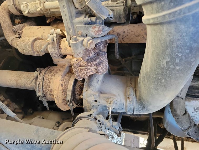 image for item NK9831 2007 Ford F750 forestry bucket truck