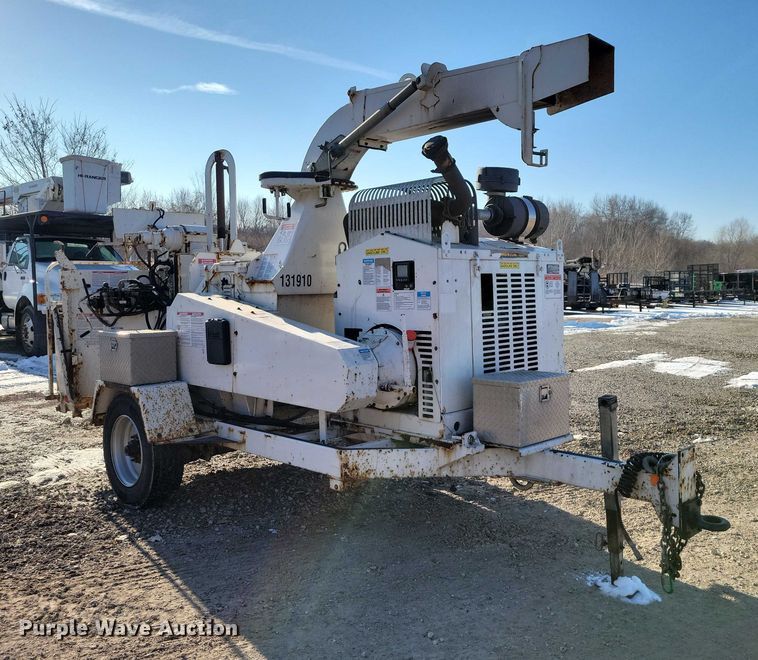 image for item NK9832 2020 Bandit wood chipper