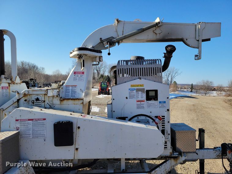 image for item NK9832 2020 Bandit wood chipper