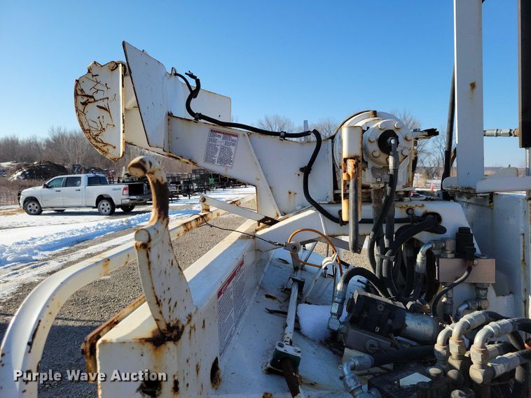 image for item NK9832 2020 Bandit wood chipper