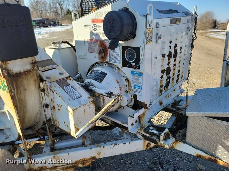image for item NK9833 2018 Bandit wood chipper