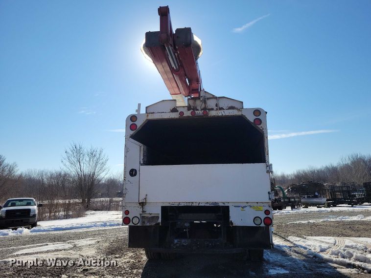 image for item NK9834 2007 Ford F750 forestry bucket truck