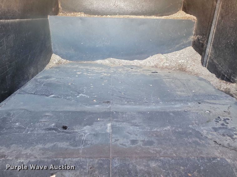 image for item NK9834 2007 Ford F750 forestry bucket truck