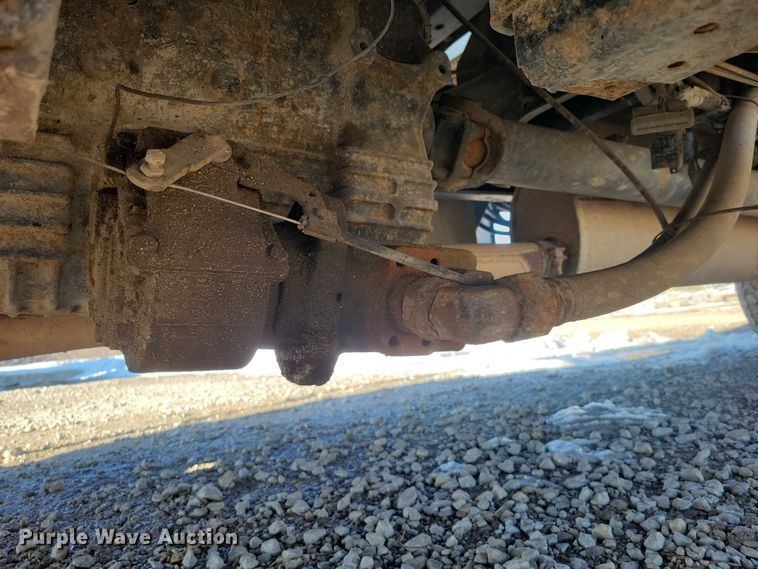 image for item NK9834 2007 Ford F750 forestry bucket truck