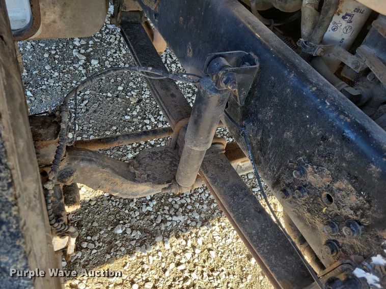 image for item NK9834 2007 Ford F750 forestry bucket truck