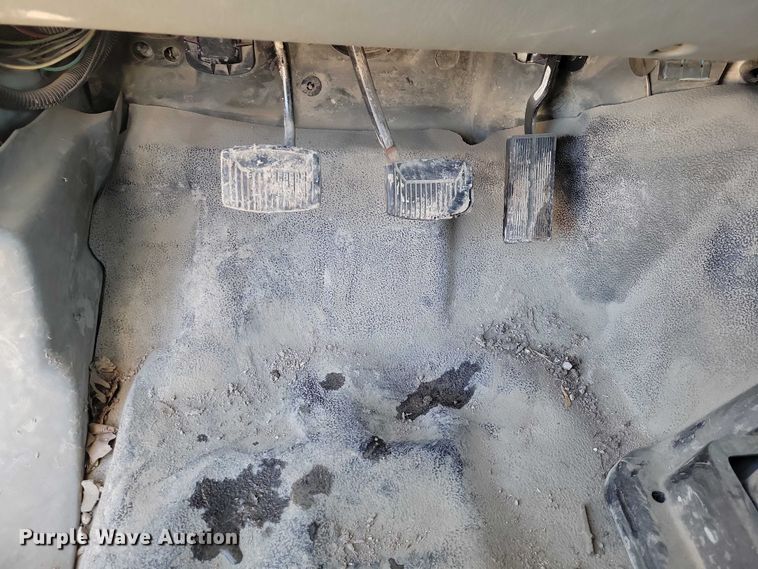 image for item NK9834 2007 Ford F750 forestry bucket truck