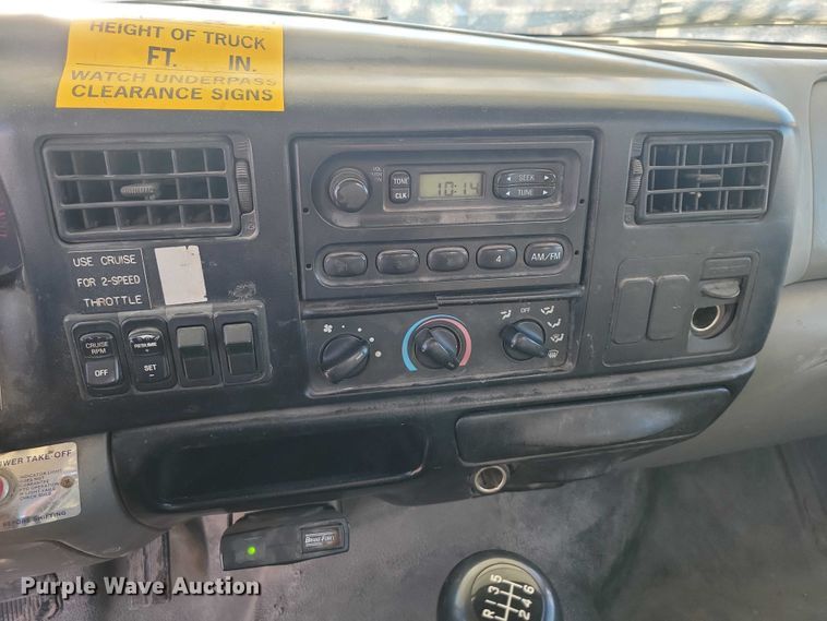 image for item NK9834 2007 Ford F750 forestry bucket truck