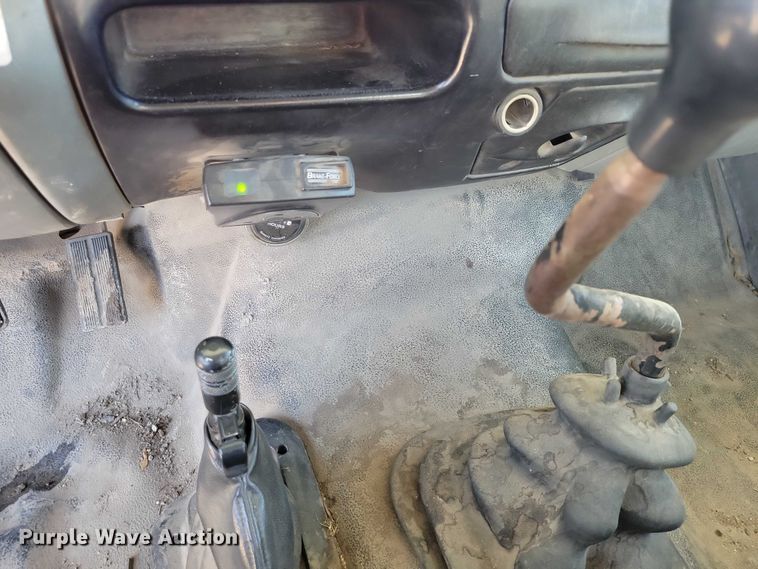 image for item NK9834 2007 Ford F750 forestry bucket truck