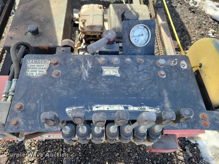 image for item NK9840 Timber King sawmill