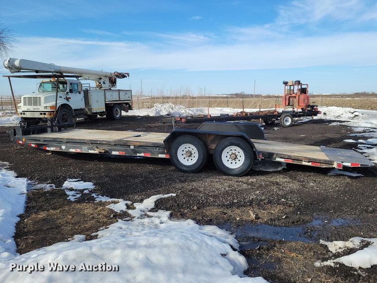 image for item NK9841 2017 PJ tilt deck utility trailer