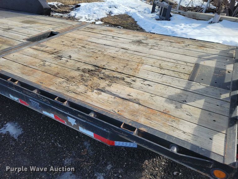 image for item NK9841 2017 PJ tilt deck utility trailer
