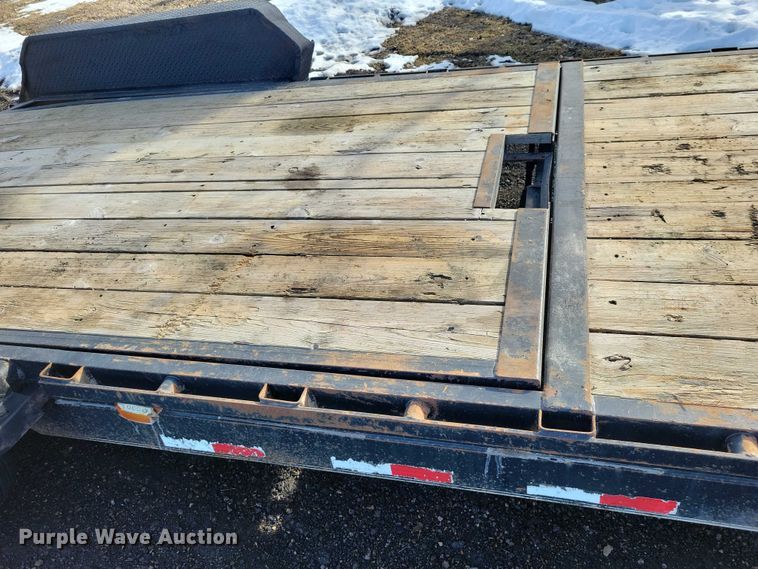 image for item NK9841 2017 PJ tilt deck utility trailer