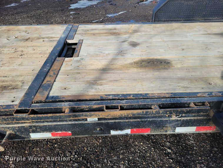image for item NK9841 2017 PJ tilt deck utility trailer