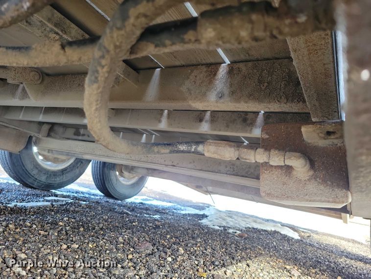 image for item NK9841 2017 PJ tilt deck utility trailer