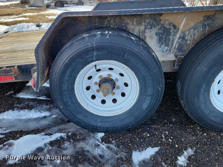 image for item NK9841 2017 PJ tilt deck utility trailer