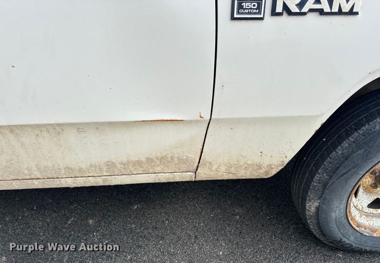 image for item OJ9948 1981 Dodge D150 pickup truck