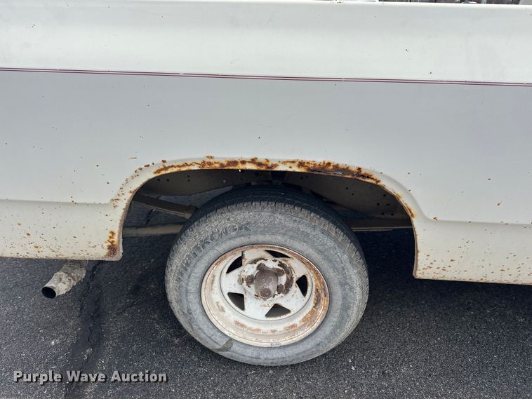 image for item OJ9948 1981 Dodge D150 pickup truck