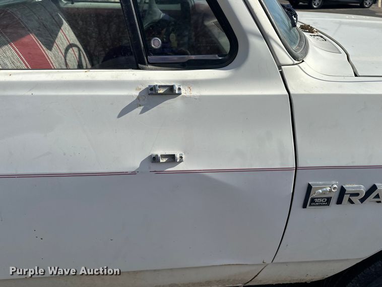 image for item OJ9948 1981 Dodge D150 pickup truck