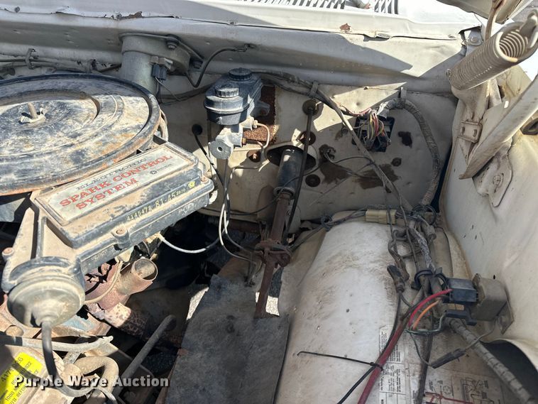 image for item OJ9948 1981 Dodge D150 pickup truck